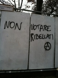 Anti-politics graffiti in Bologna.